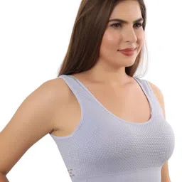 Bella Voste Full Coverage Lightly Padded Sports Bra With Anti Bacterial image 2