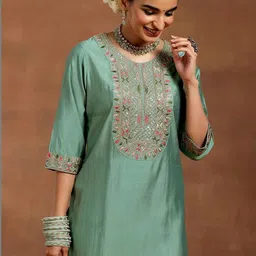 KALINI Women Ethnic Motifs Embroidered Regular Thread Work Chanderi Silk Kurta with Trousers & With Dupatta image 2