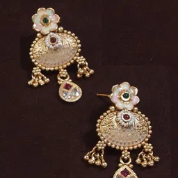 SGA FASHION Gold-Plated Stone-Studded & Beaded Jewellery Set image 2