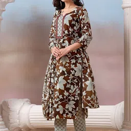 Varanga Women Floral Printed Regular Kurta with Trousers & With Dupatta image 2