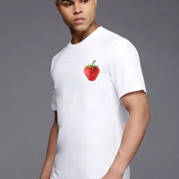 SZN Men Graphic Printed Round Neck T-shirt image 5