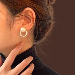 DressBerry Circular Drop Earrings image 5