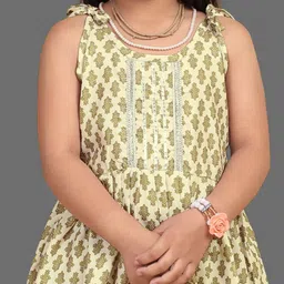 JOVK DESIGN Girls Ethnic Motifs Printed Regular Gotta Patti Kurta with Dhoti Pants image 5