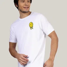 Greylongg Men Printed Applique T-shirt image 4