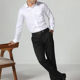 TAHVO Men Relaxed Straight Leg Trousers image 4