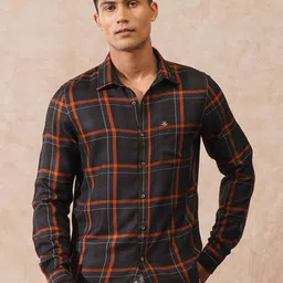 WROGN Men Comfort Slim Fit Tartan Checked Cutaway Collar Casual Shirt-picture-31