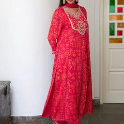 KALINI Women Viscose Rayon Printed Kurta Sets With Dupatta-picture-10