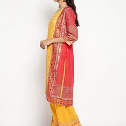 AURELIA Women Floral Printed Regular Kurta with Palazzos image 3