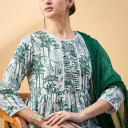 all about you Women Printed Regular Kurta with Trousers & With Dupatta image 2