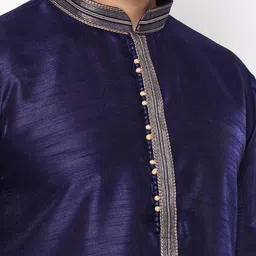 COCOI LIFESTYLE Men Navy Blue Dupion Silk Kurta with Pyjamas image 3