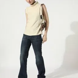 Women Yuri Lightly Washed Bootcut Whiskered Jeans-image-28