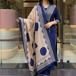 Aaghnya Women Printed Regular Kurta with Trousers & With Dupatta image 5