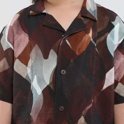 taffykids Boys Relaxed Fit Spread Collar Abstract Printed Casual Shirt image 2