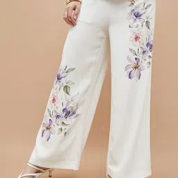 CODE by Lifestyle Women Floral Printed Wide Leg Mid-Rise Parallel Trousers-picture-31