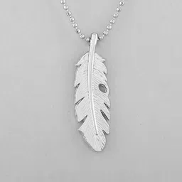 VOJ Silver-Plated Leaf-Shaped Pendant With Chain image 3