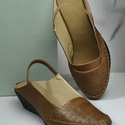 Killer Wedge Sandals with Laser Cuts-picture-25