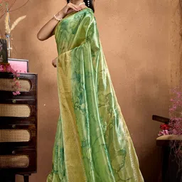 Mameraa Women Abstract Printed Zari Saree image 4