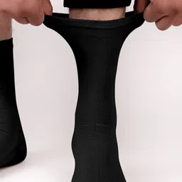 FOOTPRINTS Men Pack Of 2 Seamless  Calf-Length Socks image 4