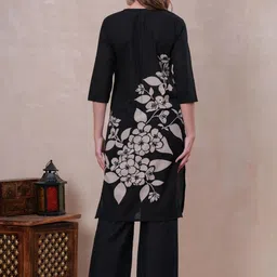 KALINI Floral Printed Thread Work Pure Cotton Kurta With Trousers & Dupatta image 4