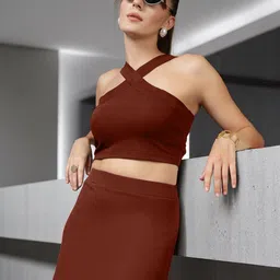 The Roadster Lifestyle Co. Women Solid Cross Shoulder Straps Crop Top-image-35