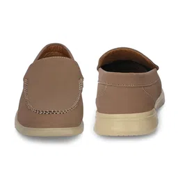 IVRAH Men Slip-On Loafers image 2