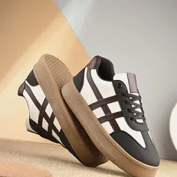 The Roadster Lifestyle Co Women Casual Sneakers-image-63