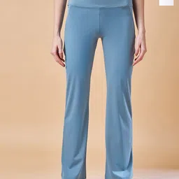 COLOR CAPITAL Women Pack Of 3 Mid-Rise Flared Gym Tights image 1