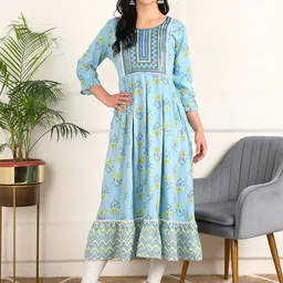 Kapad Dwar Women Ethnic Motifs Embroidered Mirror Work Kurta-picture-23