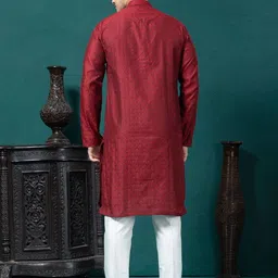 EKYAA Men Printed Kurta image 5