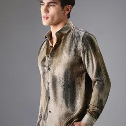 Banana Club Men Classic Slim Fit Opaque Printed Casual Shirt image 3