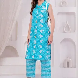 OH MI DIOS Printed Pure Cotton Kurta With Trousers-picture-24