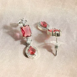 justpeachy Rhodium-Plated American Diamond-Studded Jewellery Set image 2