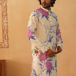 Jompers Men Floral Embroidered Thread Work Kurta image 3