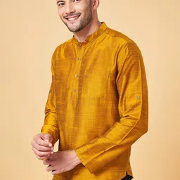 indus route by Pantaloons Mandarin Collar Roll-Up Sleeves Kurta image 3