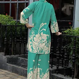 LIPS CROWN Printed Shirt Collar Tunic With Trousers image 4