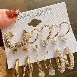 Balasundri Contemporary Studs Earrings image 3