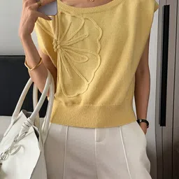 StyleCast Round Neck Sweater Vest image 3