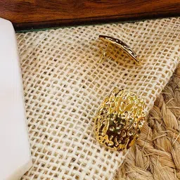 Niska Stainless Steel Gold-Plated Contemporary Studs image 4