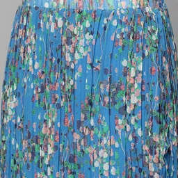 Mafadeny Floral Printed V-Neck Top & Skirt Co-Ords image 4