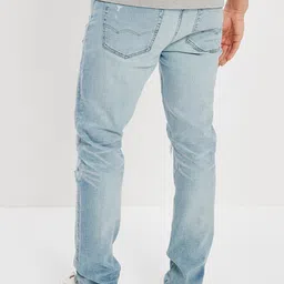 AMERICAN EAGLE OUTFITTERS Men AirFlex+ Highly Distressed Heavy Fade Stretchable Jeans image 3