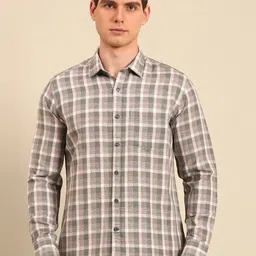 Linen Club Men Contemporary Slim Fit Opaque Checked Casual Shirt-picture-19