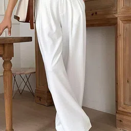 Chemistry Women Relaxed Straight Leg Straight Fit High-Rise Pleated Trousers-picture-30