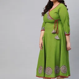 KALINI Plus Size Floral Yoke Design Thread Work Cotton Anarkali Kurta image 3