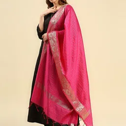 Dupatta Bazaar Women Pink & Gold-Toned Woven Design Dupatta image 3