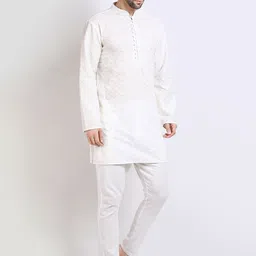 Streaks & Crosses Mandrin Collar Thread Work Dobby Cotton Kurta image 2