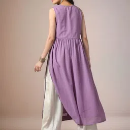 HERE&NOW Women Yoke Design Regular Sequinned Kurta with Trousers image 2