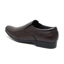 Vechlo Men Leather Formal Slip-On Shoes image 2