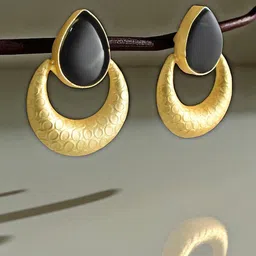 TISHUL JEWELS Gold-Plated Crystal Studded Drop Earrings-picture-25