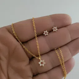 V.K.PAYAL.JEWELLERY Gold-Plated Artificial Stones Studded Pendant and Earrings-picture-18