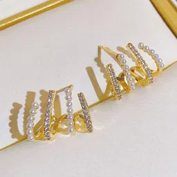 Krelin Geometric Studs Earrings image 4